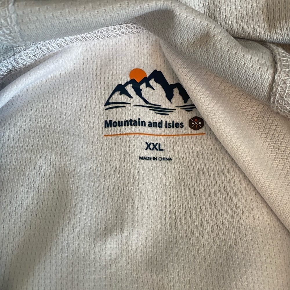 Mountain and Isles White and Gray Long Sleeve Shirt - Picture 3 of 6